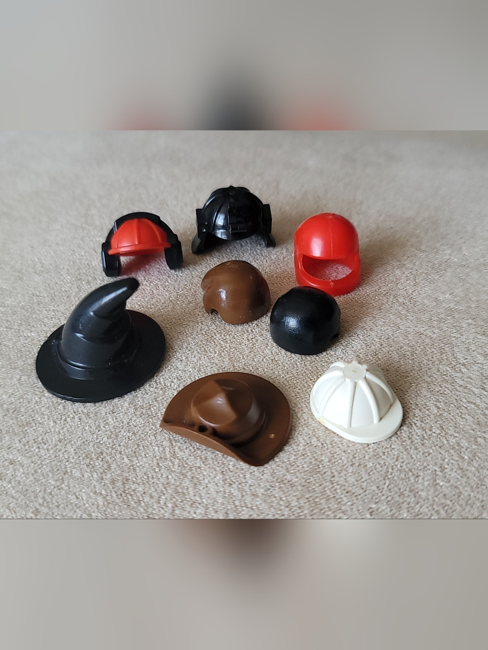 LEGO Assorted Hats & Hair